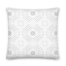 Load image into Gallery viewer, TRIBAL throw pillow in black and white
